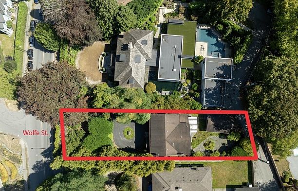 1270 Wolfe Avenue Shaughnessy