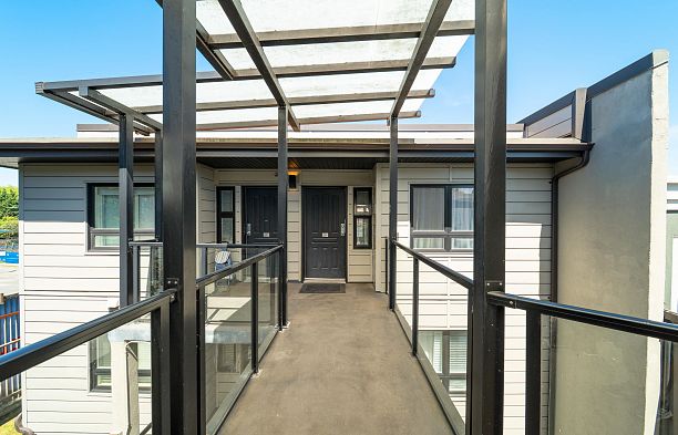 302 3788 W 10th Avenue Point Grey