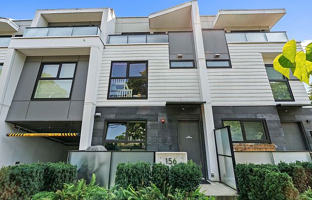 156 W Woodstock Avenue Cambie