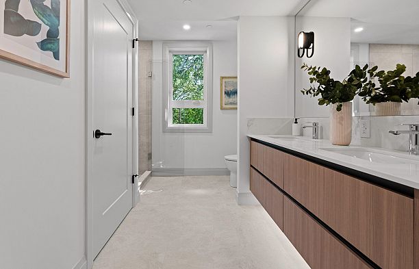 4 1491 Devonshire Crescent Shaughnessy