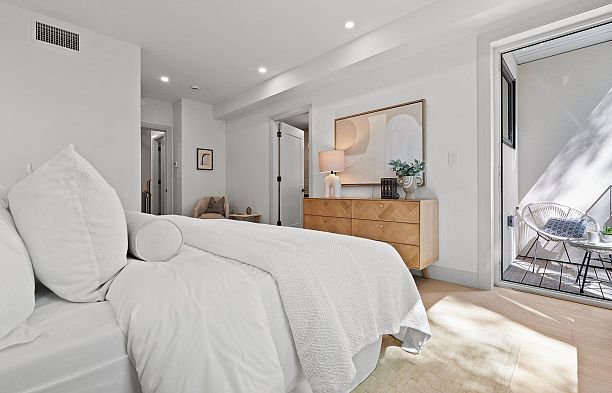 3 1491 Devonshire Crescent Shaughnessy