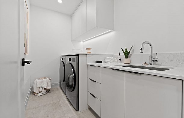 3 1491 Devonshire Crescent Shaughnessy