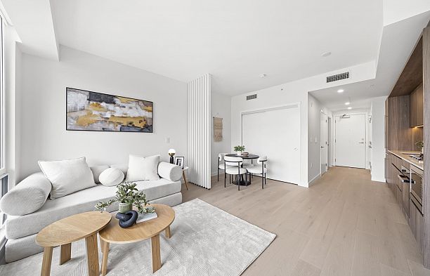 307 5212 Cambie Street Cambie