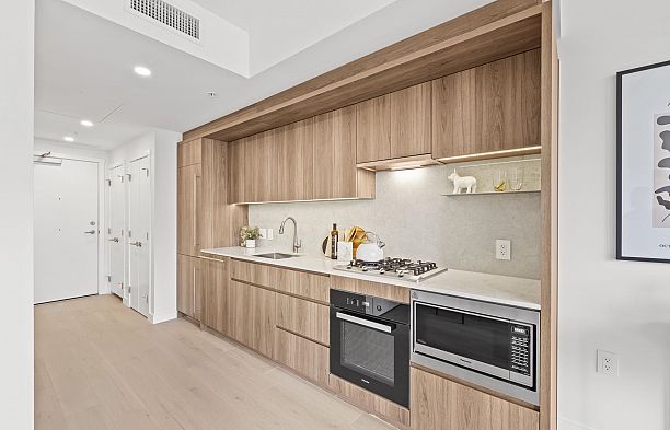 307 5212 Cambie Street Cambie