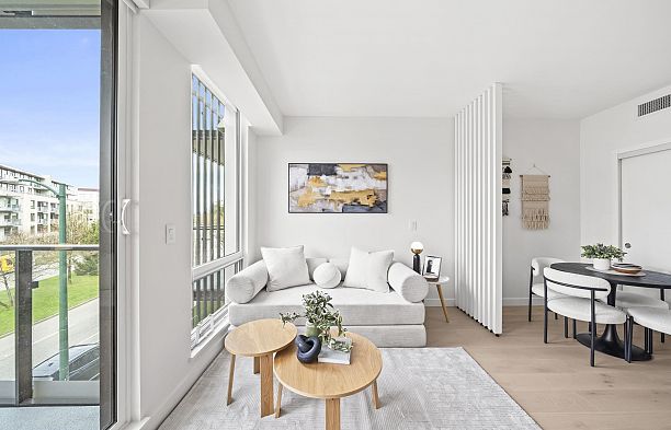 307 5212 Cambie Street Cambie