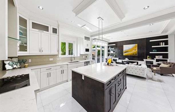 3078 W 20th Avenue Arbutus