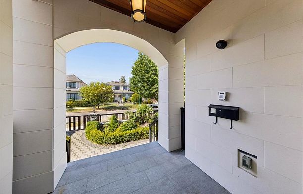 3078 W 20th Avenue Arbutus