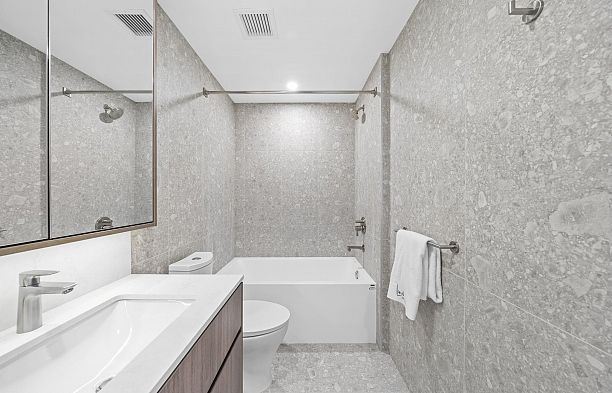 307 5212 Cambie Street Cambie