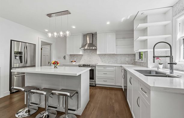 1188 Laurier Avenue Shaughnessy