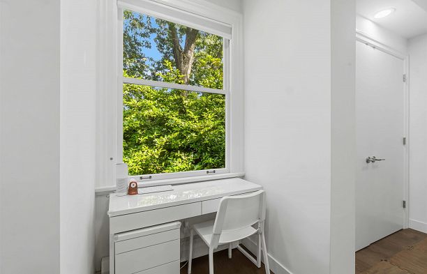 1188 Laurier Avenue Shaughnessy