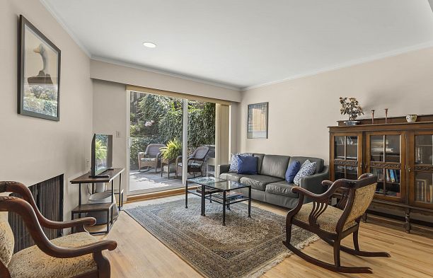 201 2028 W 3rd Avenue Kitsilano
