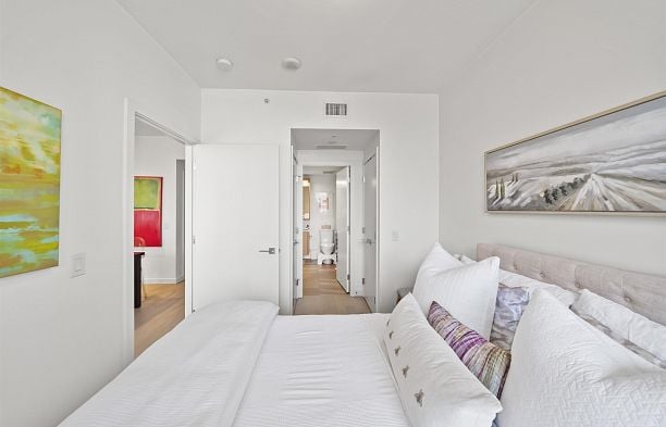 1209 1688 Pullman Porter Street Mount Pleasant VE