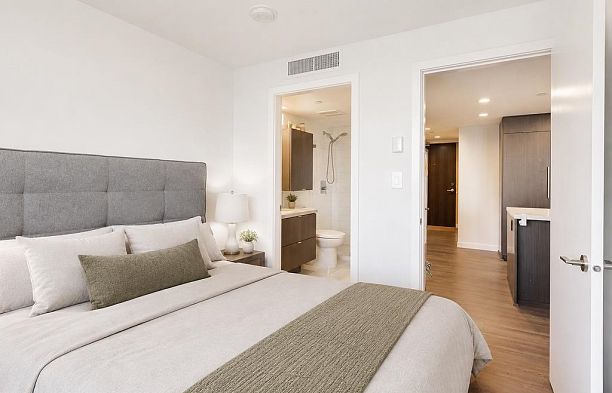 2907 8189 Cambie Street Marpole