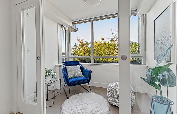 207 1680 W 4th Avenue False Creek