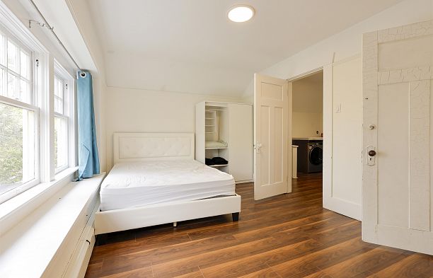 3874 W 13th Avenue Point Grey