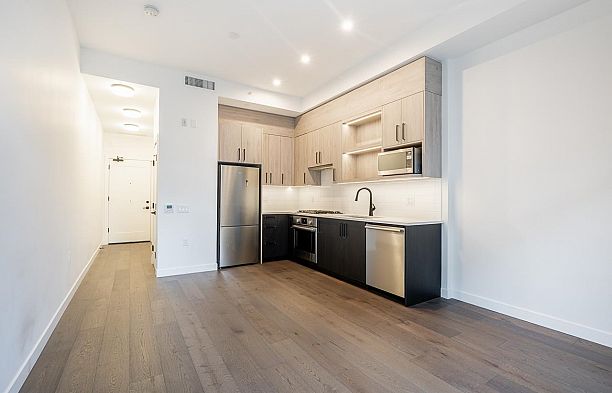 105 6859 Cambie Street South Cambie