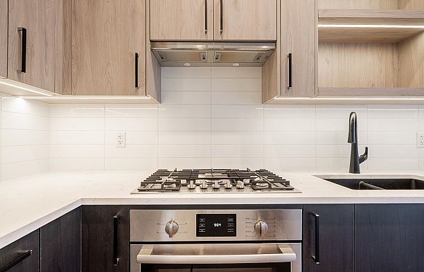 105 6859 Cambie Street South Cambie