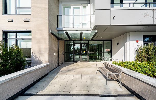 105 6859 Cambie Street South Cambie