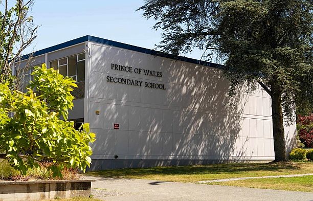 2305 W King Edward Avenue Arbutus