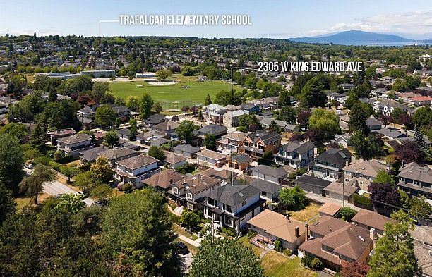 2305 W King Edward Avenue Arbutus