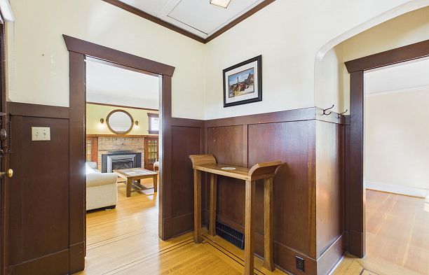 3035 W 5th Avenue Kitsilano