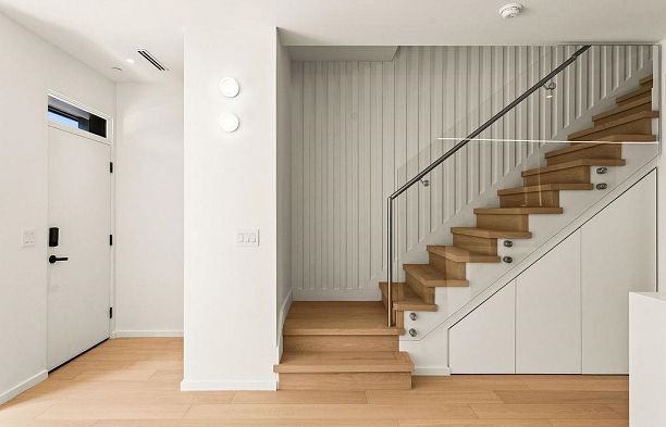 4522 Heather Street Cambie