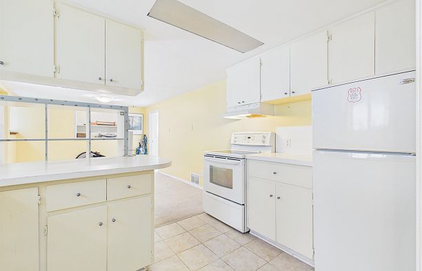 3035 W 5th Avenue Kitsilano