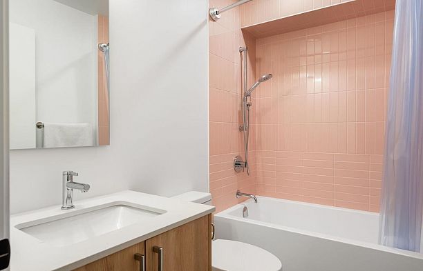 2305 W King Edward Avenue Arbutus