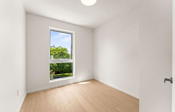 4522 Heather Street Cambie