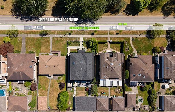 2305 W King Edward Avenue Arbutus