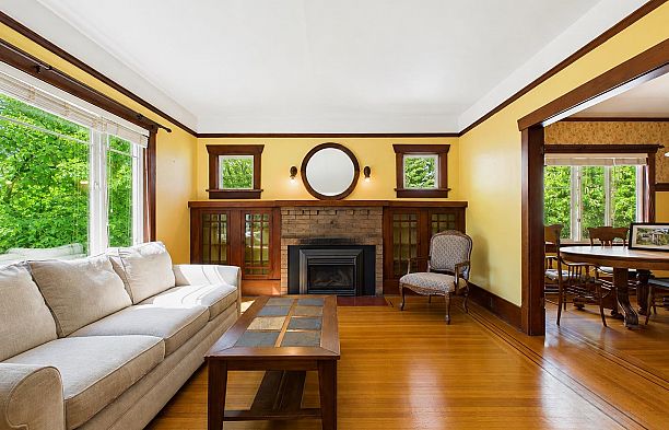 3035 W 5th Avenue Kitsilano