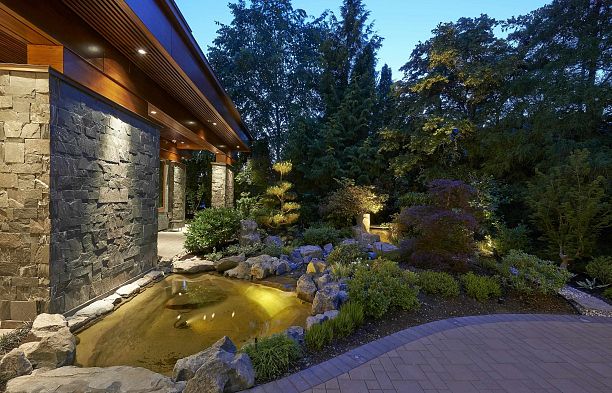 6889 Balsam Street S.W. Marine