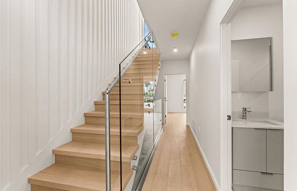 4522 Heather Street Cambie