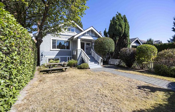 3035 W 5th Avenue Kitsilano