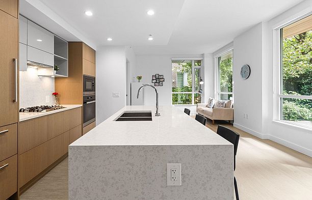 109 469 W King Edward Avenue Cambie