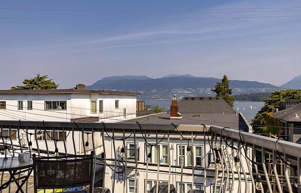 307 2335 York Avenue Kitsilano