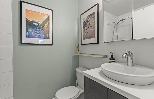 307 2335 York Avenue Kitsilano