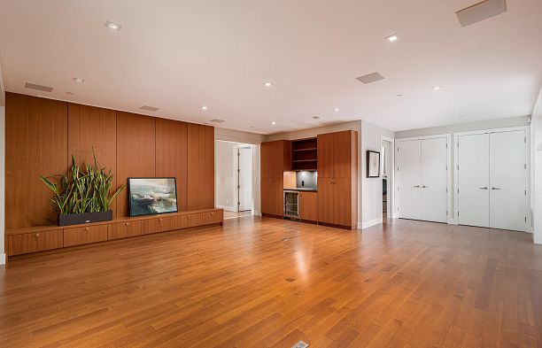 5961 Churchill Street South Granville