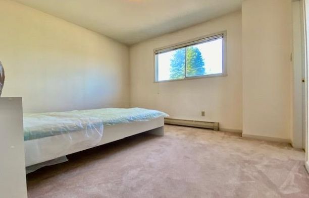 469 W 40 Avenue Cambie