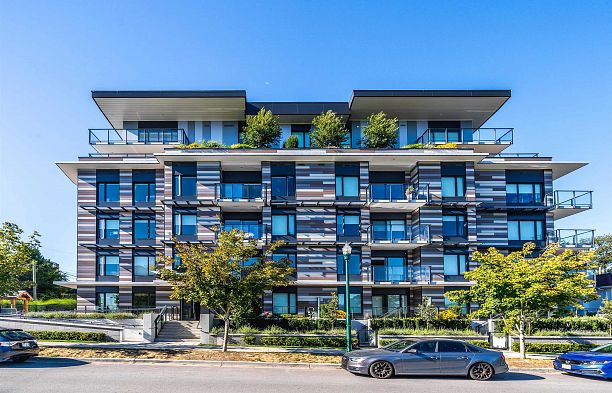 602 477 W 59th Avenue South Cambie