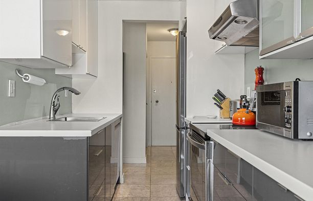 307 2335 York Avenue Kitsilano