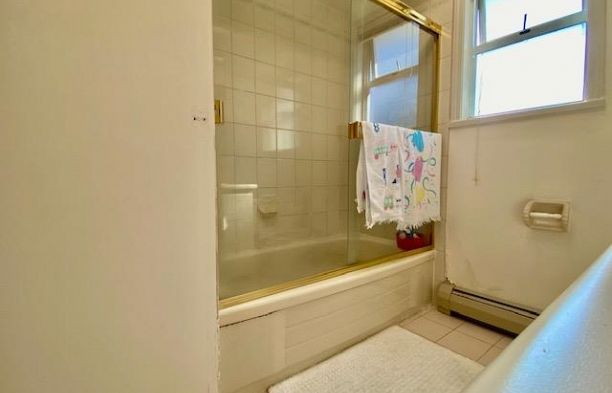 469 W 40 Avenue Cambie