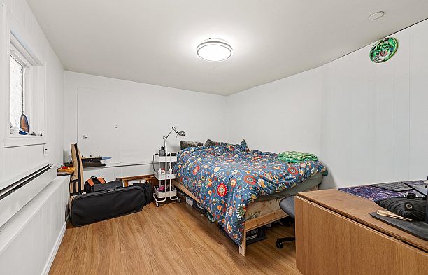 3279 W 11th Avenue Kitsilano