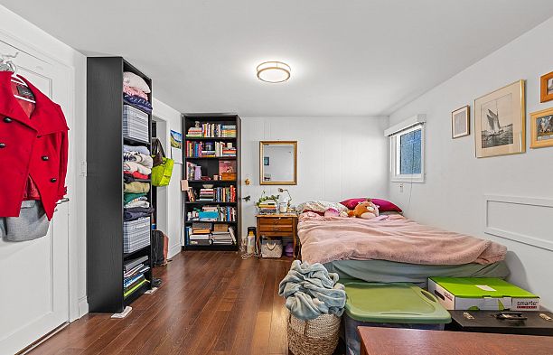 3279 W 11th Avenue Kitsilano