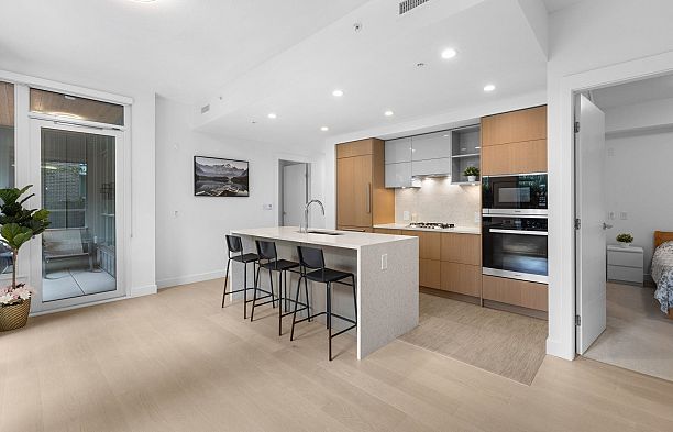 109 469 W King Edward Avenue Cambie