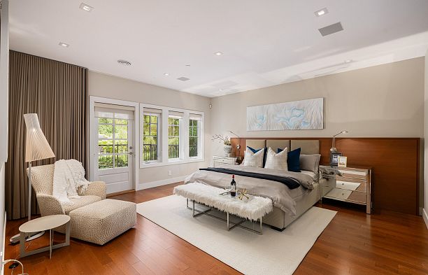 5961 Churchill Street South Granville