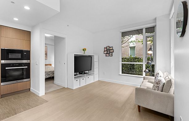 109 469 W King Edward Avenue Cambie