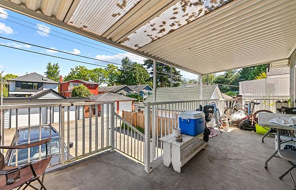 3279 W 11th Avenue Kitsilano