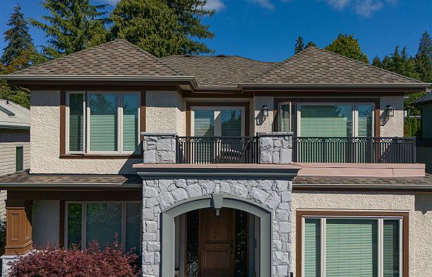 3085 W 49 Avenue Southlands