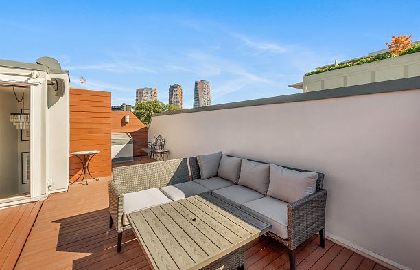 1848 W 1st Avenue Kitsilano